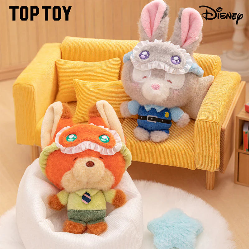 Disney Squinting Sleepwear Series Plush Pendant Blind Boxes (1 Random Box) - Nix Guide To